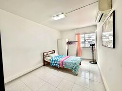 Blk 879 Tampines Spring (Tampines), HDB 4 Rooms #545518811